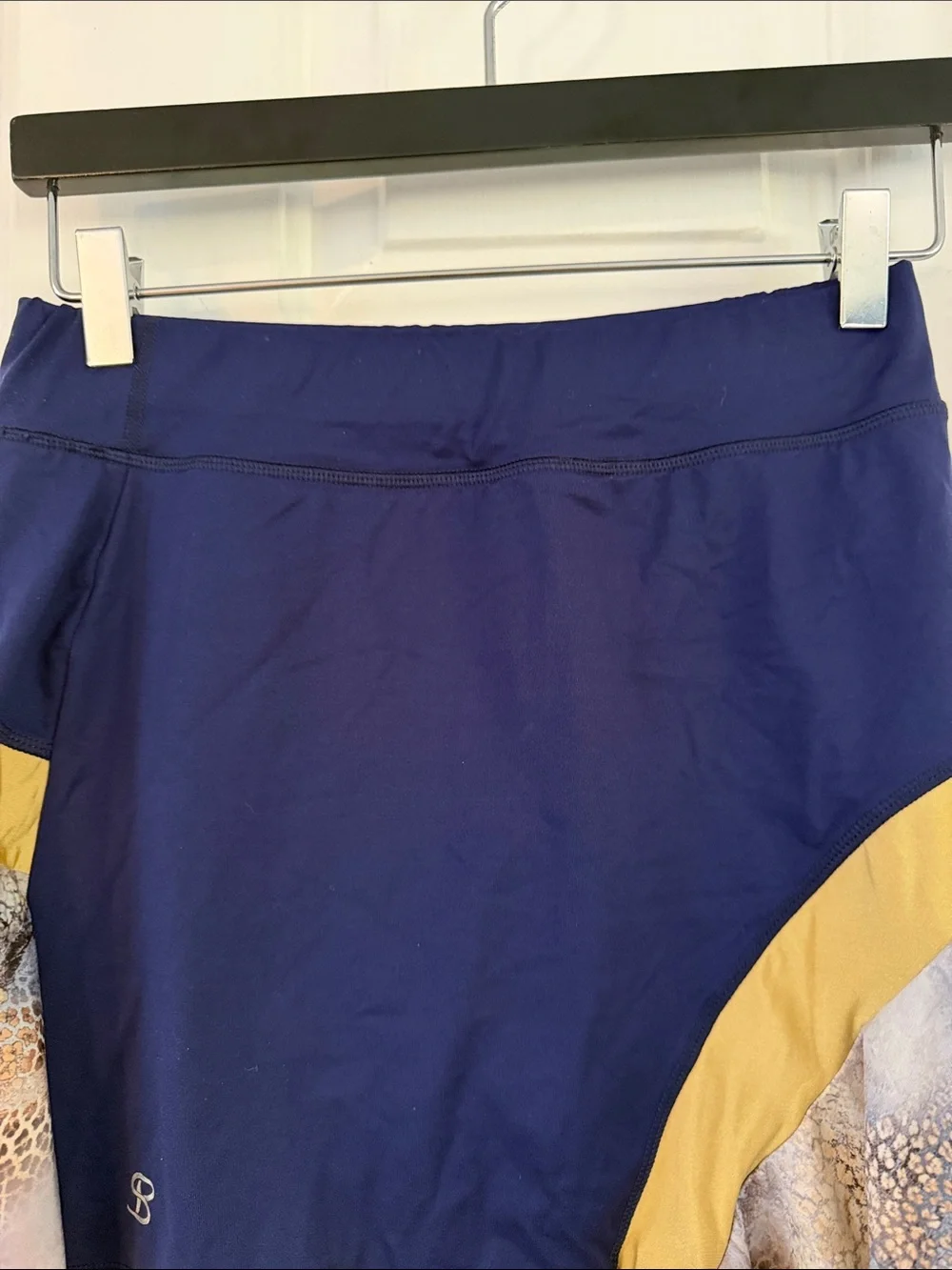 Women’s Sofibella Blue Gold & Leopard Print Athletic Tennis Skort Size Small